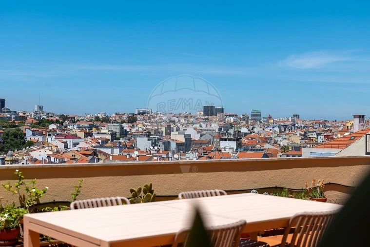 Apartamento T4 para Venda em São Vicente Foto 19