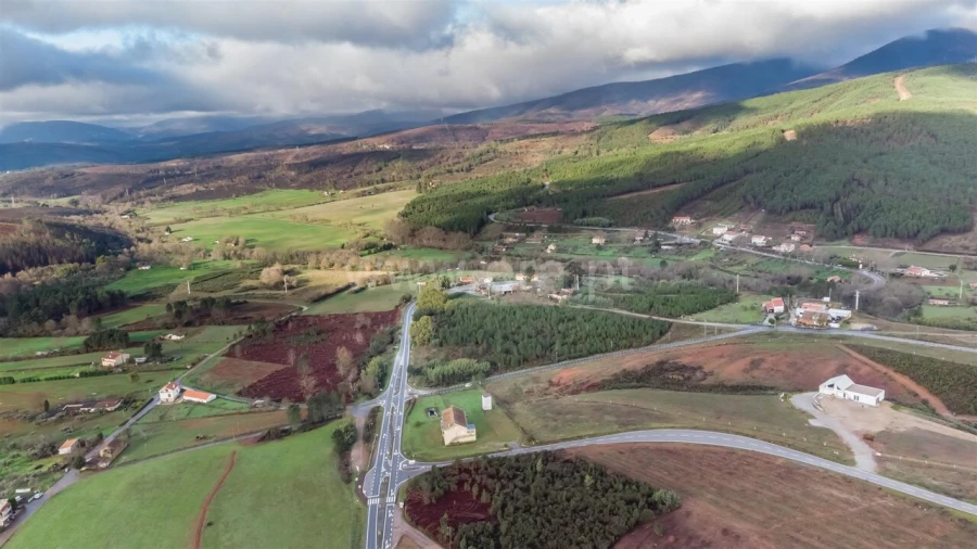 Terreno para Venda em Cortes do Meio Foto 7