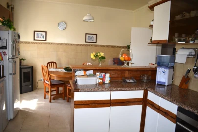 Moradia T5 para Venda em Riachos