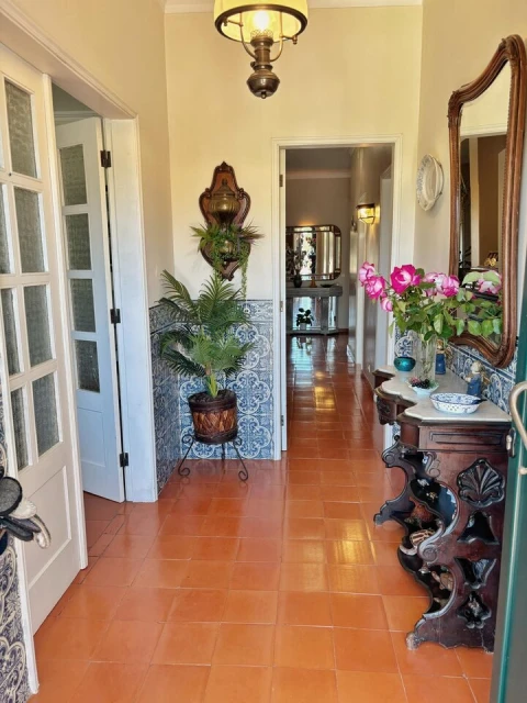 Moradia T5 para Venda em Riachos