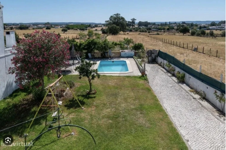 Moradia T5 para Venda em Riachos Foto 2