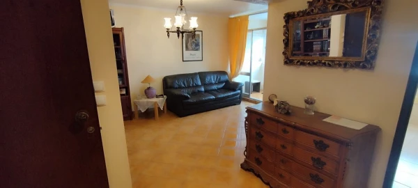 Apartamento T3 para Venda em Marvila