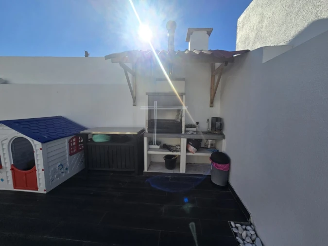 Moradia T4 para Venda em São Domingos de Rana Foto 30