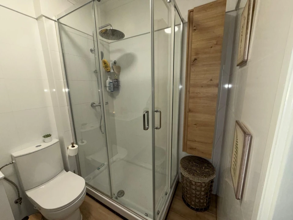 Apartamento T1 para Venda em Massamá e Monte Abraão Foto 17