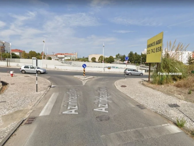 Terreno P/ Prédio para Venda em Caparica e Trafaria Foto 4