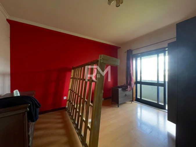 Apartamento T2 para Arrendamento em Gandra Foto 2