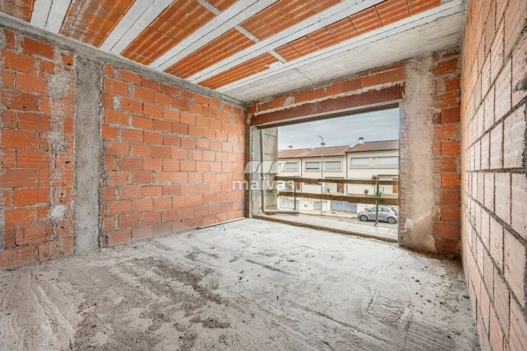 Terreno para Venda em Nogueiró e Tenões Foto 23