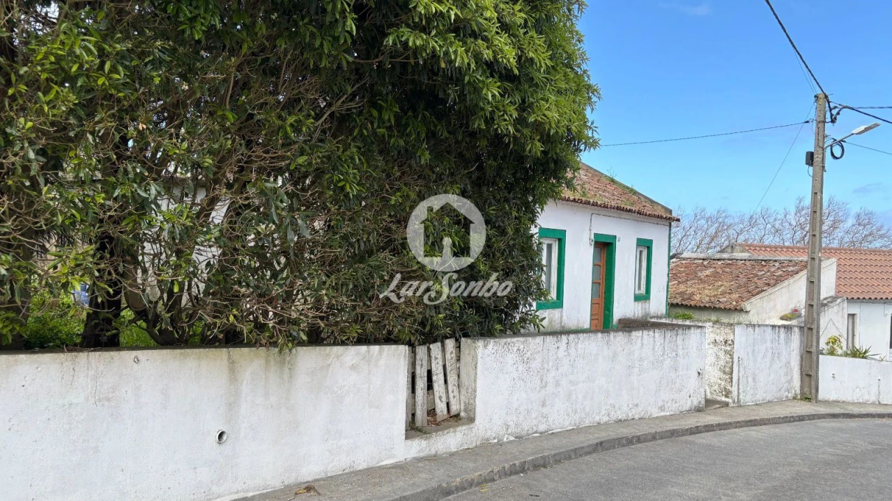 Moradia T2 para Venda em Remedios Foto 2