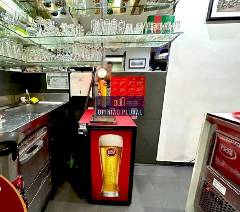 Negócio para Venda em Lordelo do Ouro e Massarelos Foto 10