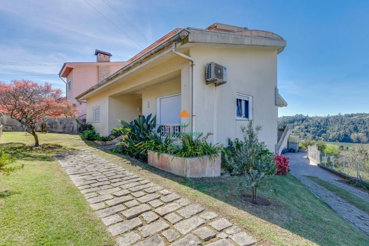 Moradia T3 para Venda em Gondomar (São Cosme), Valbom e Jovim Foto 4