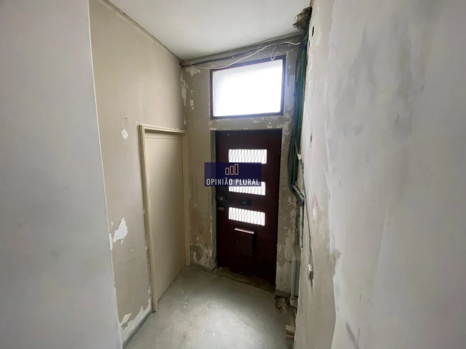 Moradia T3 para Venda em Paranhos Foto 12