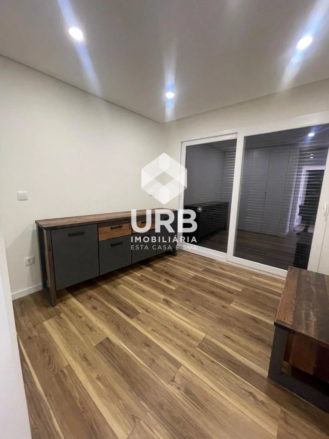 Moradia T3 para Venda em Espinho Foto 9