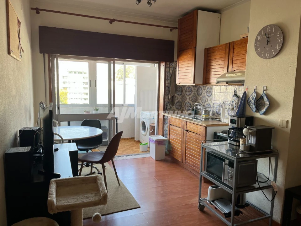 Apartamento T1 para Arrendamento em Lordelo do Ouro e Massarelos Foto 3