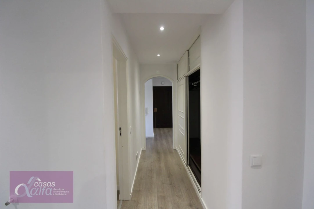 Quarto para Arrendamento em Leiria, Pousos, Barreira e Cortes Foto 6