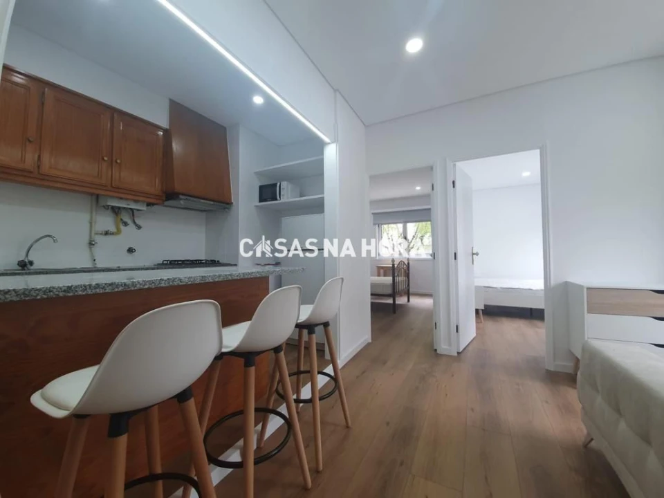 Apartamento T2 para Arrendamento em Viseu Foto 1