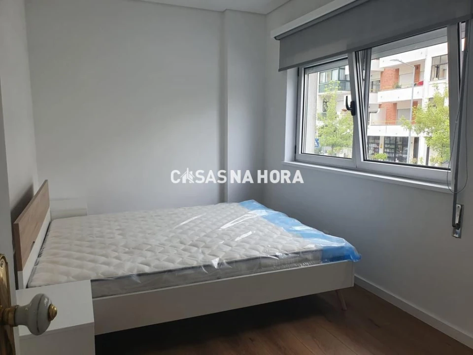 Apartamento T2 para Arrendamento em Viseu Foto 7