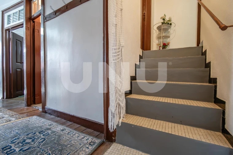 Moradia T7 para Venda em Cortes do Meio Foto 43