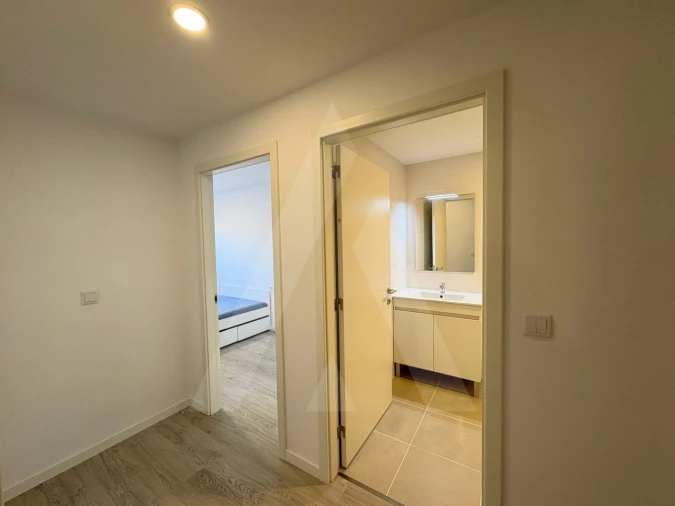 Apartamento T2 para Arrendamento em Aradas Foto 7