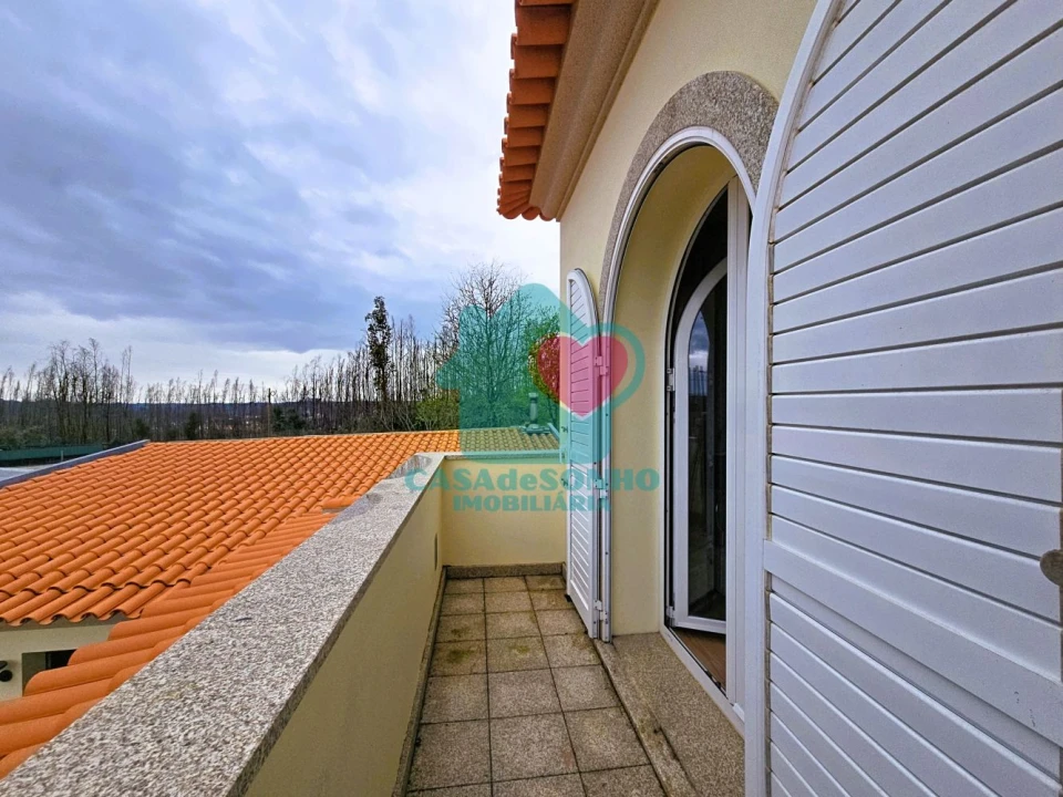Moradia T3 para Venda em Valongo do Vouga Foto 36