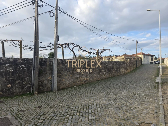 Terreno para Venda em Moreira Foto 19
