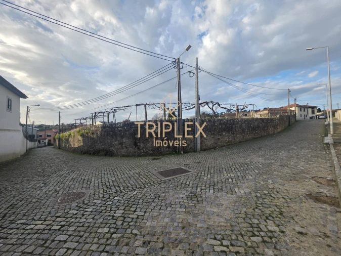 Terreno para Venda em Moreira Foto 17