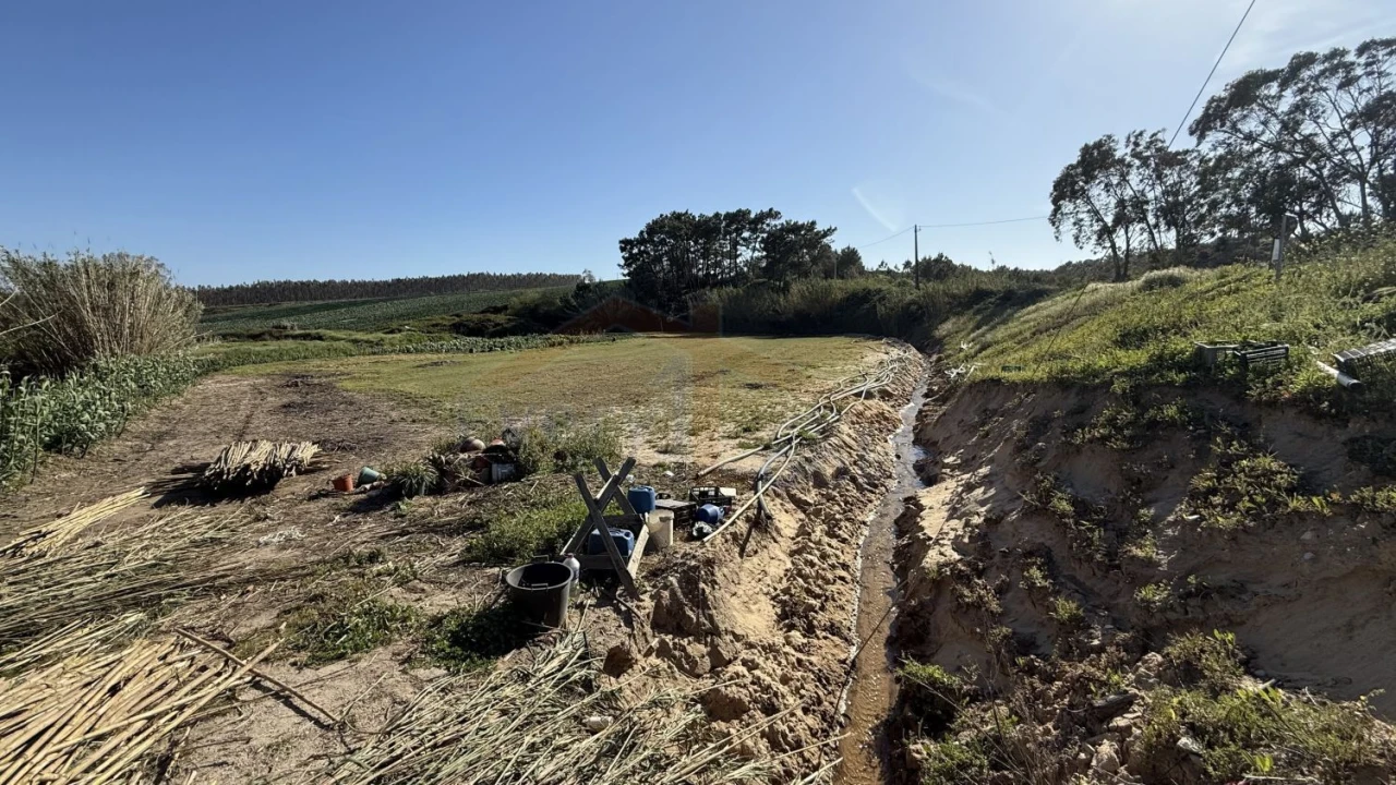 Terreno para Venda em Amoreira Foto 30