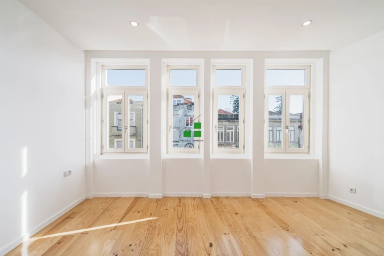 Apartamento T2 para Venda em Bonfim Foto 1