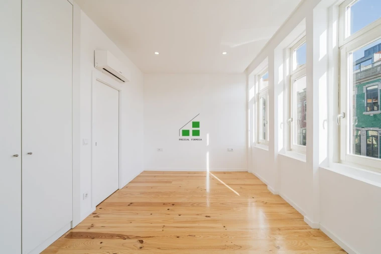 Apartamento T2 para Venda em Bonfim Foto 21