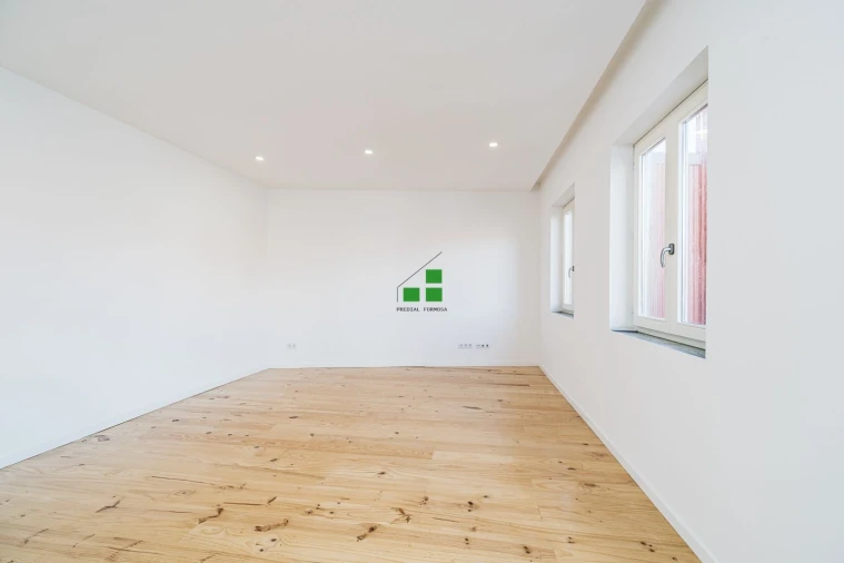 Apartamento T2 para Venda em Bonfim Foto 30