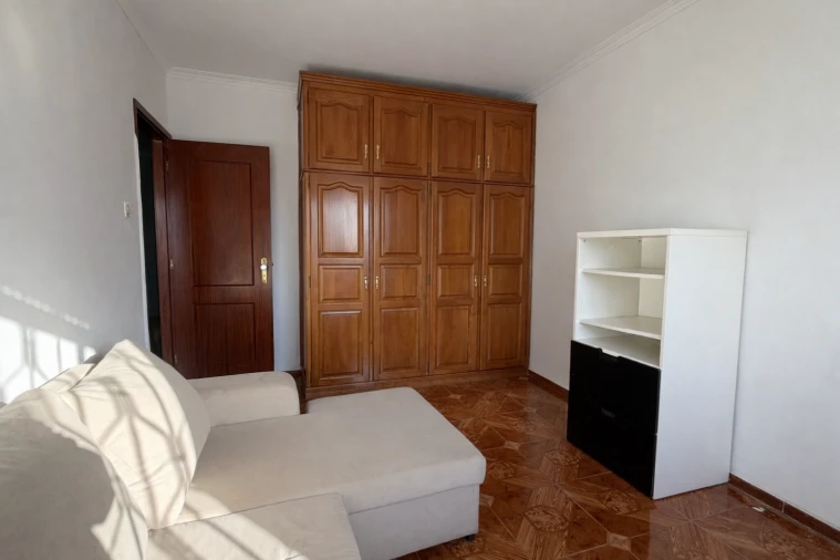 Moradia T4 para Venda em Alfena Foto 15