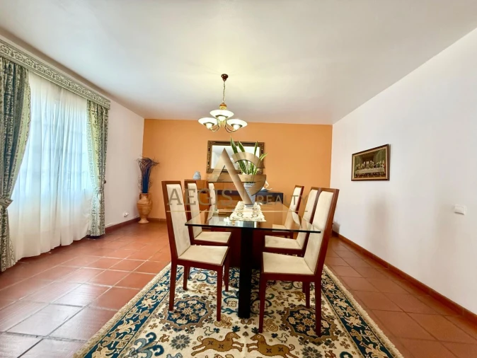 Moradia T3 para Venda em Caniço Foto 7