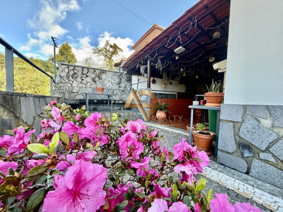 Moradia T3 para Venda em Caniço Foto 21