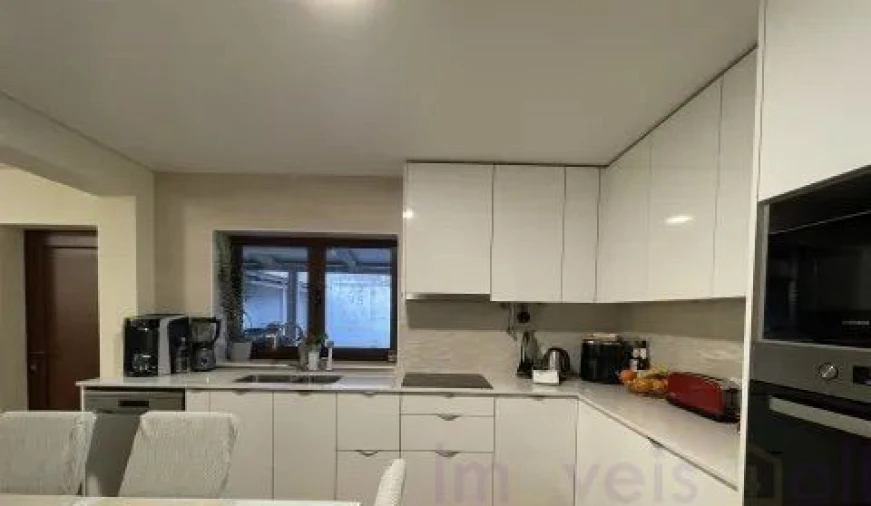 Moradia T4 para Venda em São Bernardo Foto 9