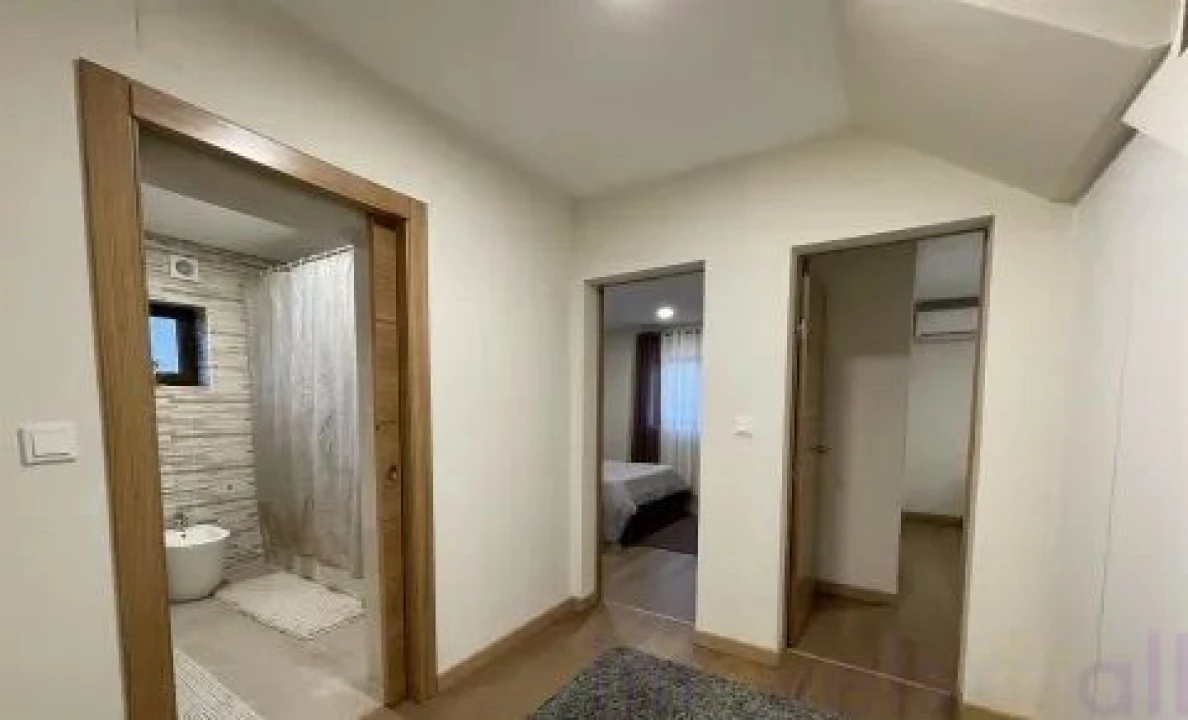 Moradia T4 para Venda em São Bernardo Foto 10