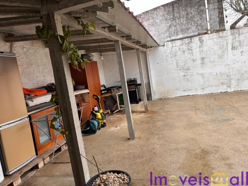Moradia T4 para Venda em São Bernardo Foto 29