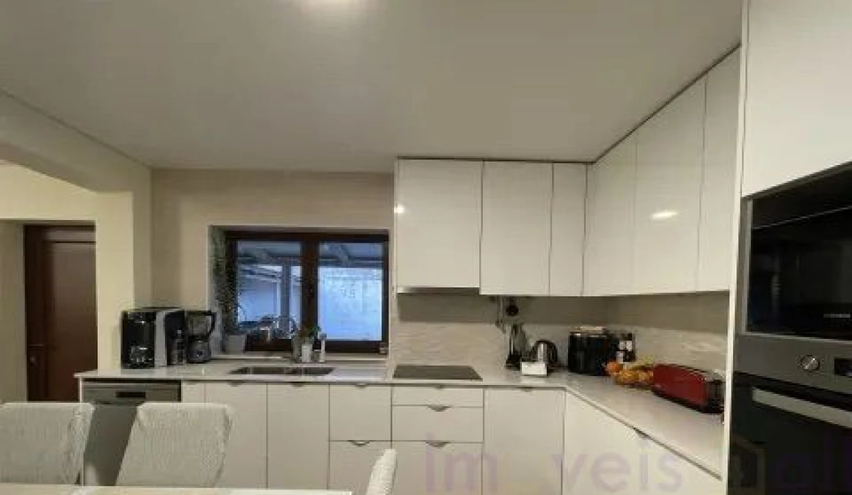 Moradia T4 para Venda em São Bernardo Foto 9