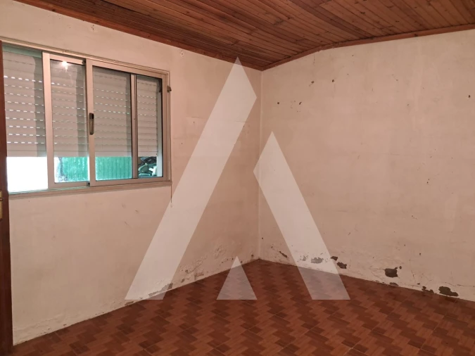 Moradia T2 para Venda em Oliveirinha Foto 22