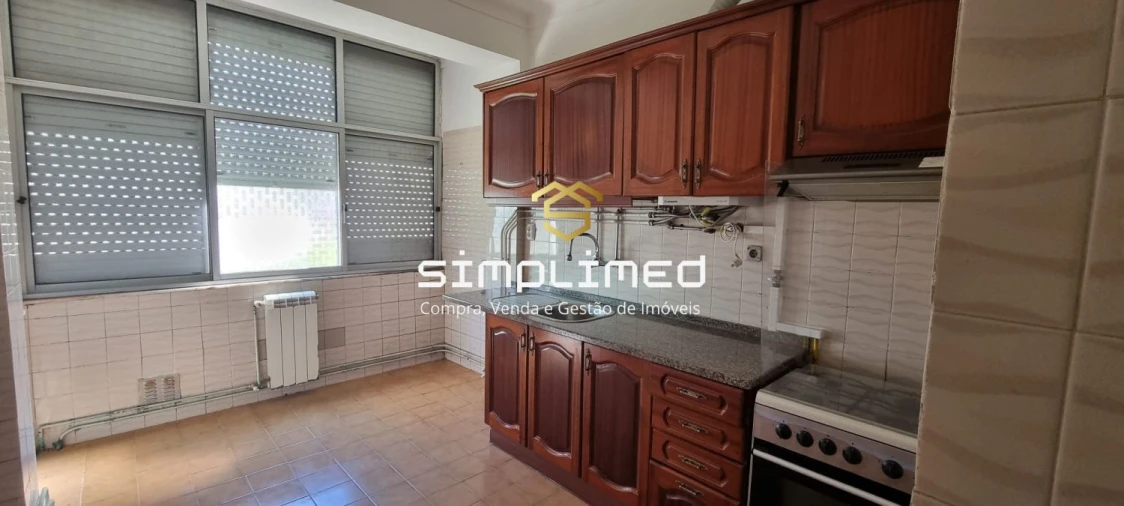 Apartamento T2 para Venda em Barreiro e Lavradio Foto 2