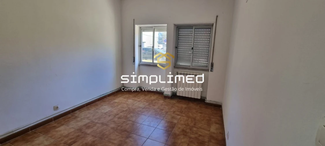 Apartamento T2 para Venda em Barreiro e Lavradio Foto 4
