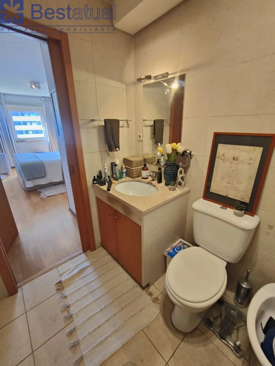 Apartamento T2 para Venda em Paranhos Foto 41