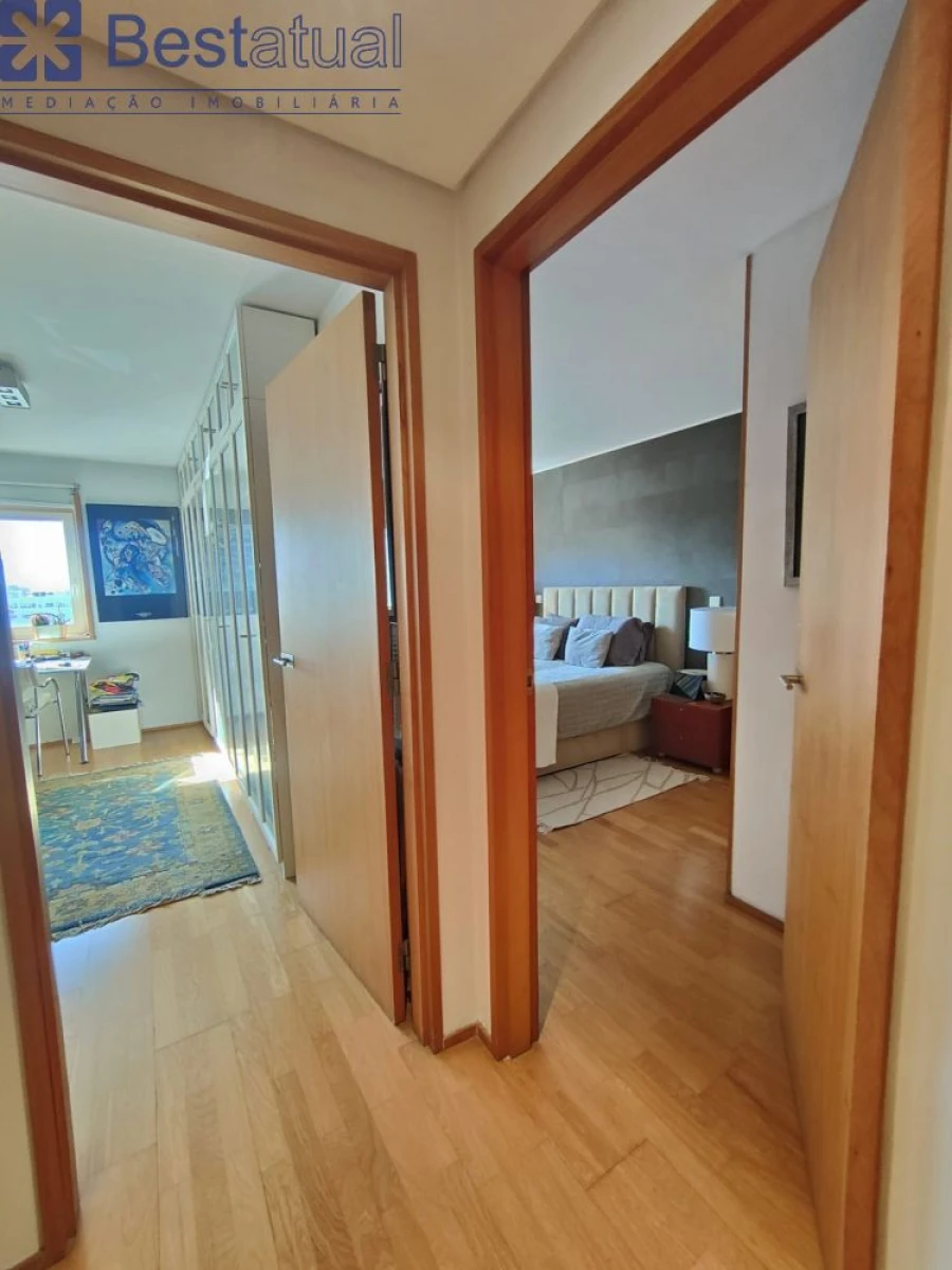 Apartamento T2 para Venda em Paranhos Foto 36