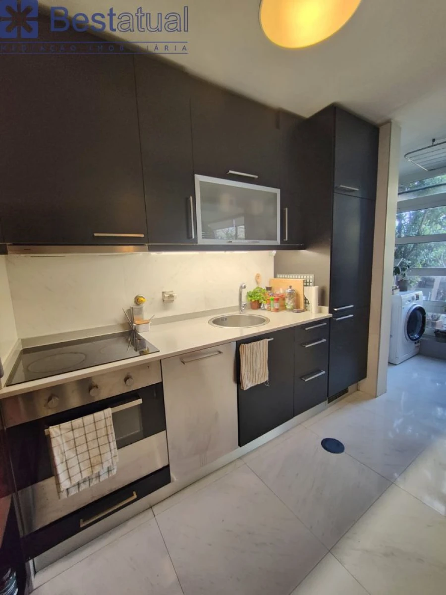 Apartamento T2 para Venda em Paranhos Foto 21