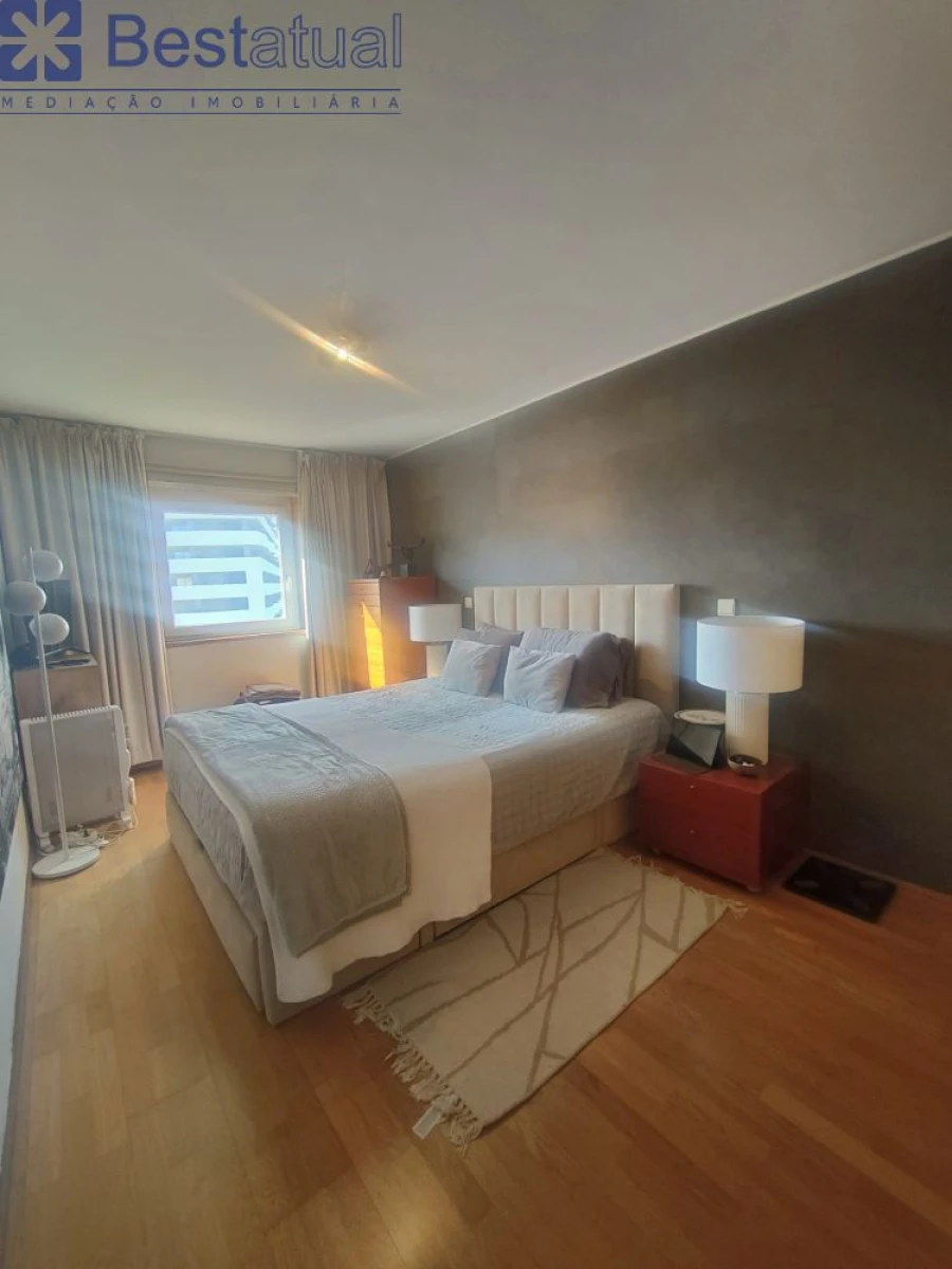 Apartamento T2 para Venda em Paranhos Foto 38
