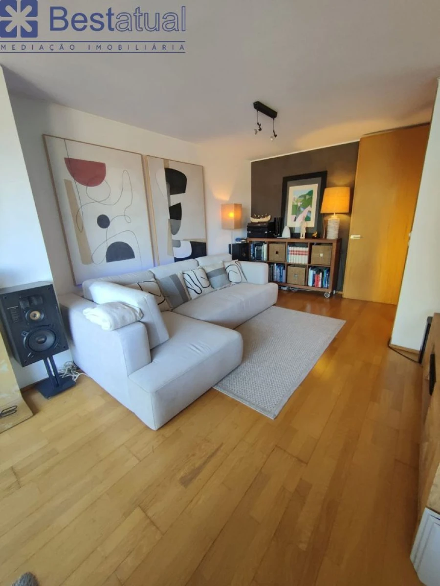 Apartamento T2 para Venda em Paranhos Foto 14