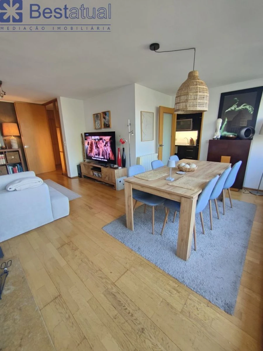 Apartamento T2 para Venda em Paranhos Foto 13