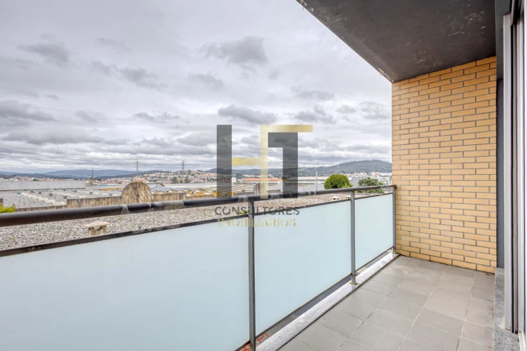 Moradia T3 para Venda em Alfena Foto 28