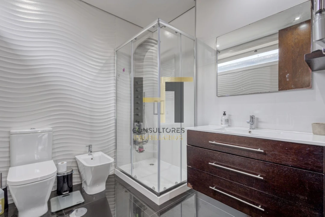 Moradia T3 para Venda em Alfena Foto 18