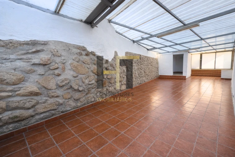 Apartamento T2 para Venda em Nogueira e Silva Escura Foto 18