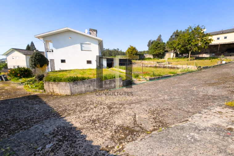 Apartamento T2 para Venda em Nogueira e Silva Escura Foto 20