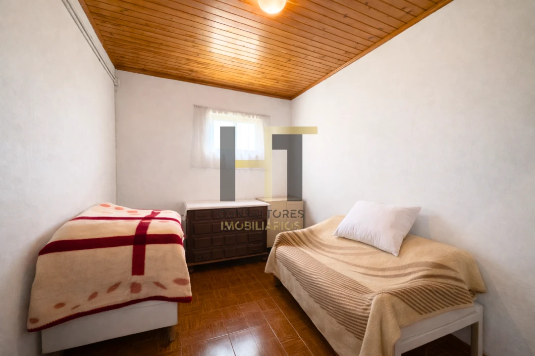 Apartamento T2 para Venda em Nogueira e Silva Escura Foto 17